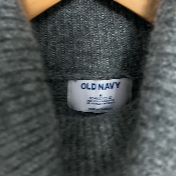 Old Navy Charcoal Knit Turtleneck - Picture 3 of 3
